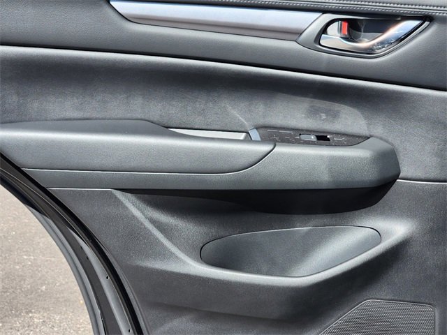 New 2025 MAZDA CX-5 AWD 2.5 S w/ Select Package image 16