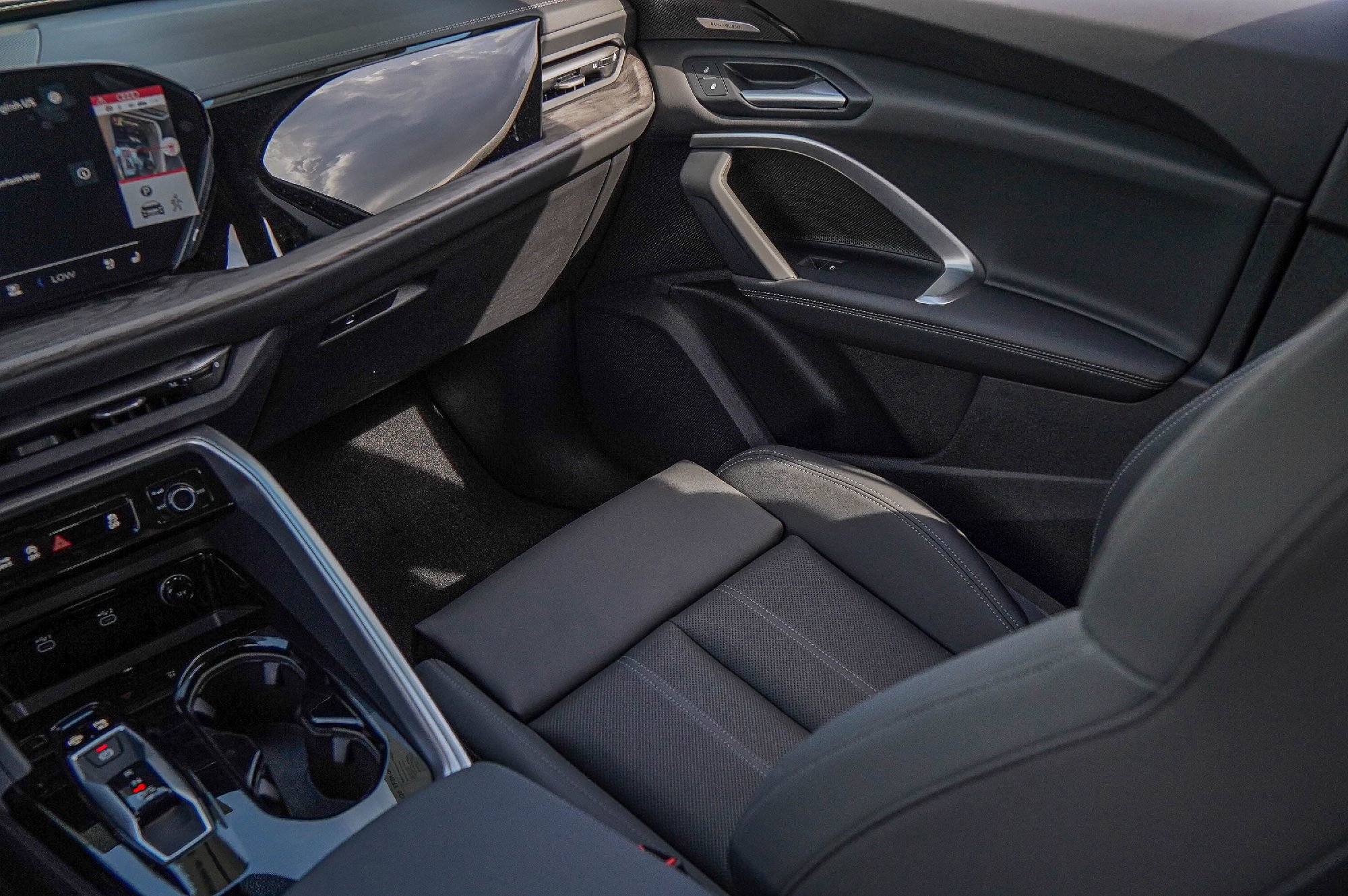 New 2025 Audi Q5 Premium Plus image 21