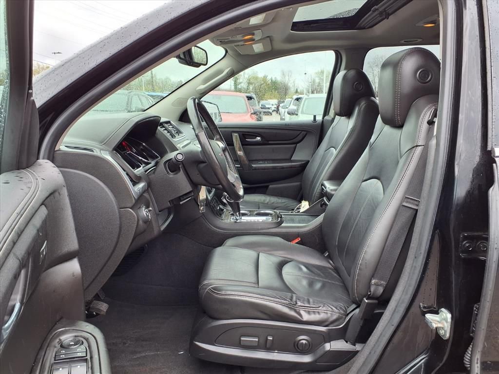 Used 2017 GMC Acadia Limited SLT image 15