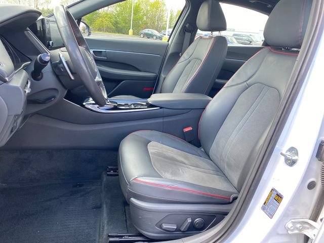 Used 2022 Hyundai Sonata Sport FWD image 16