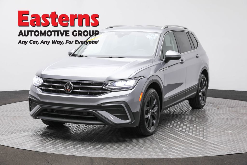 Used 2024 Volkswagen Tiguan Wolfsburg Edition FWD image 1