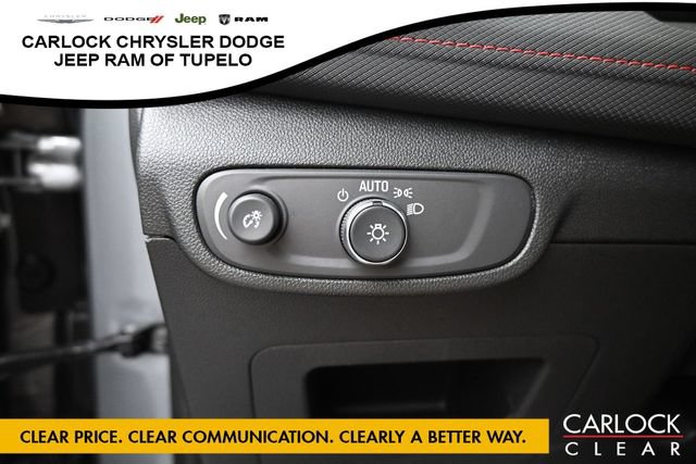 Used 2025 Chevrolet TrailBlazer RS w/ Driver Confidence Package AWD/4WD image 14