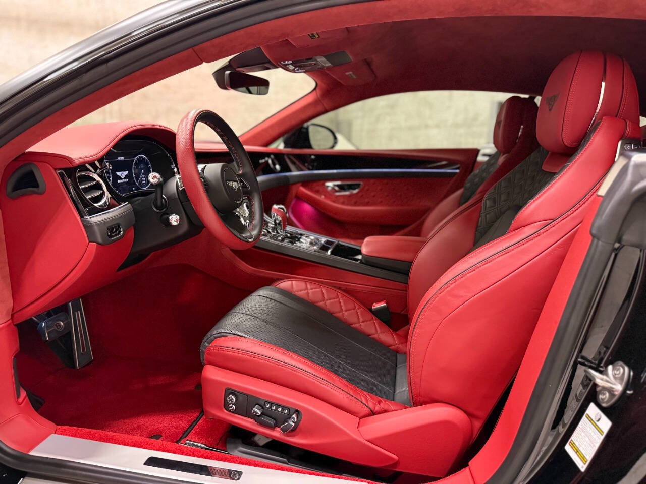 Used 2021 Bentley Continental GT image 14