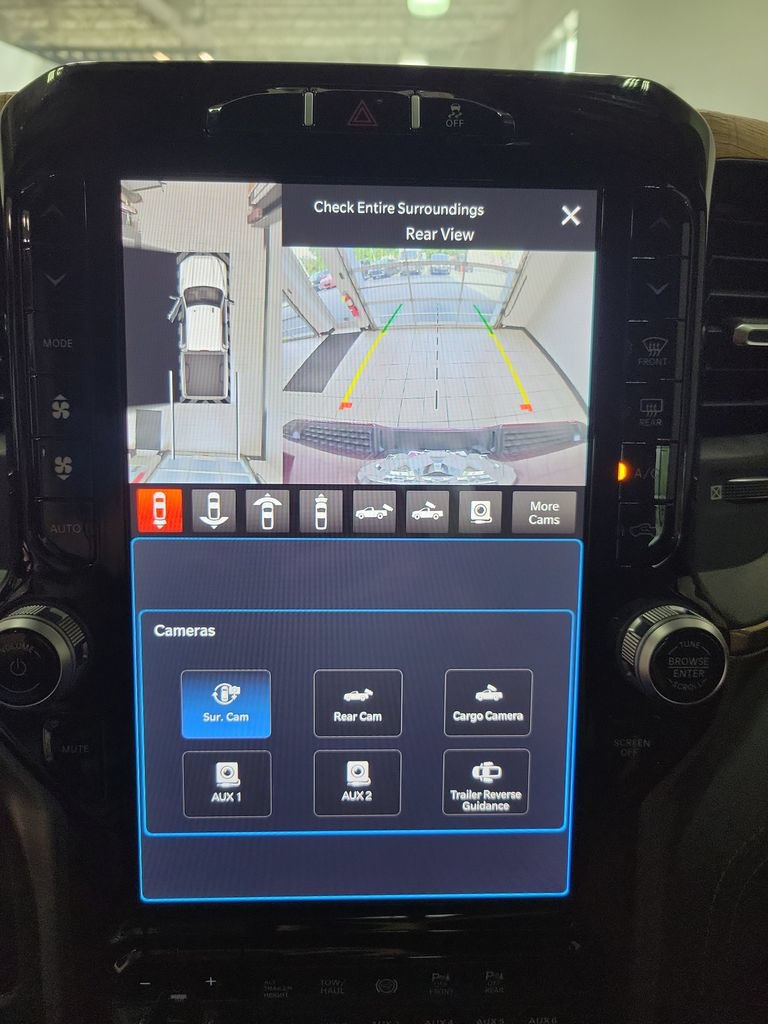 Used 2024 RAM 2500 Limited w/ Towing Technology Group AWD/4WD image 51