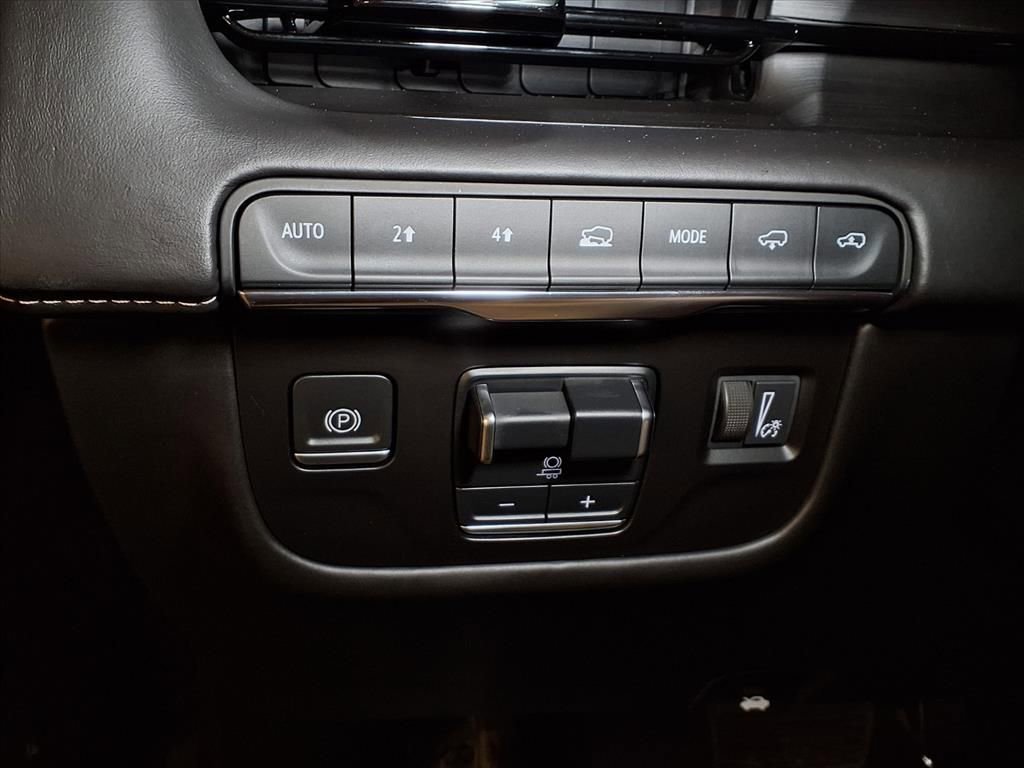 Certified 2023 Cadillac Escalade Premium Luxury Platinum image 14