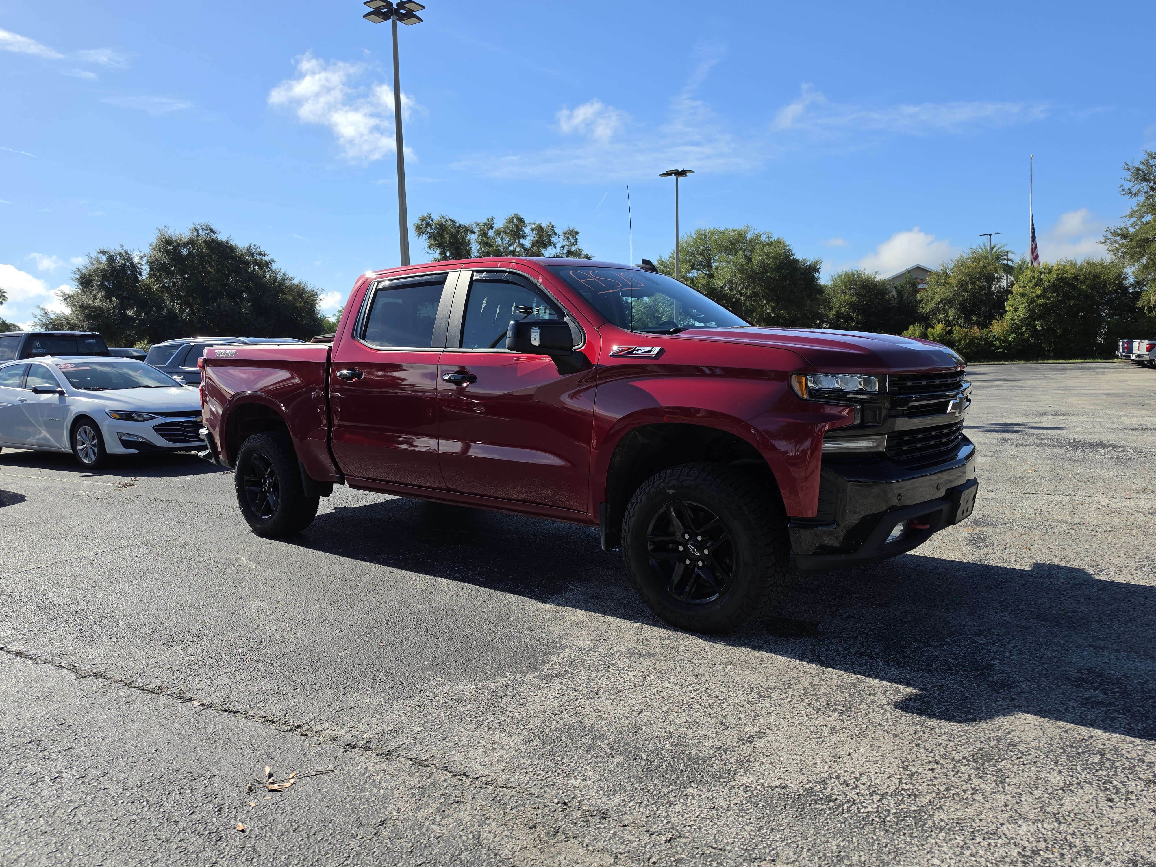 Used 2020 Chevrolet Silverado 1500 LT Trail Boss AWD/4WD image 2