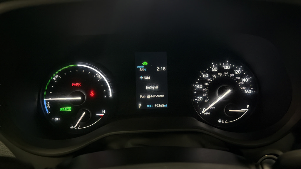 Used 2023 Toyota Sienna XLE Woodland Edition AWD/4WD image 21