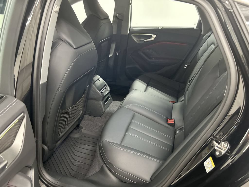 Used 2025 Audi A5 2.0T Premium Plus w/ Premium Plus AWD/4WD image 21