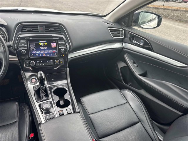 Used 2023 Nissan Maxima SL image 17