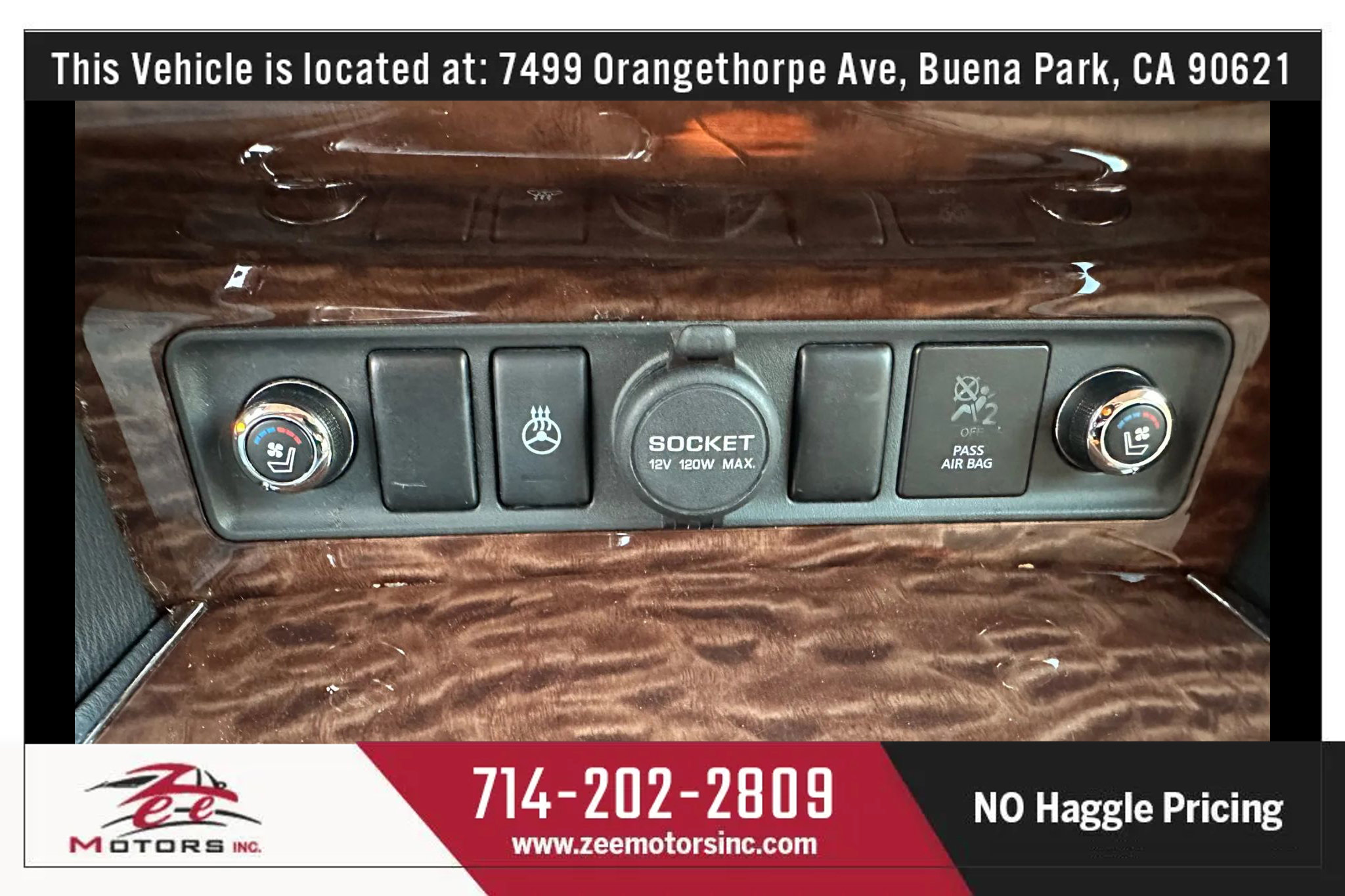 Used 2017 Nissan Armada Platinum w/ Captain Seat Package image 27