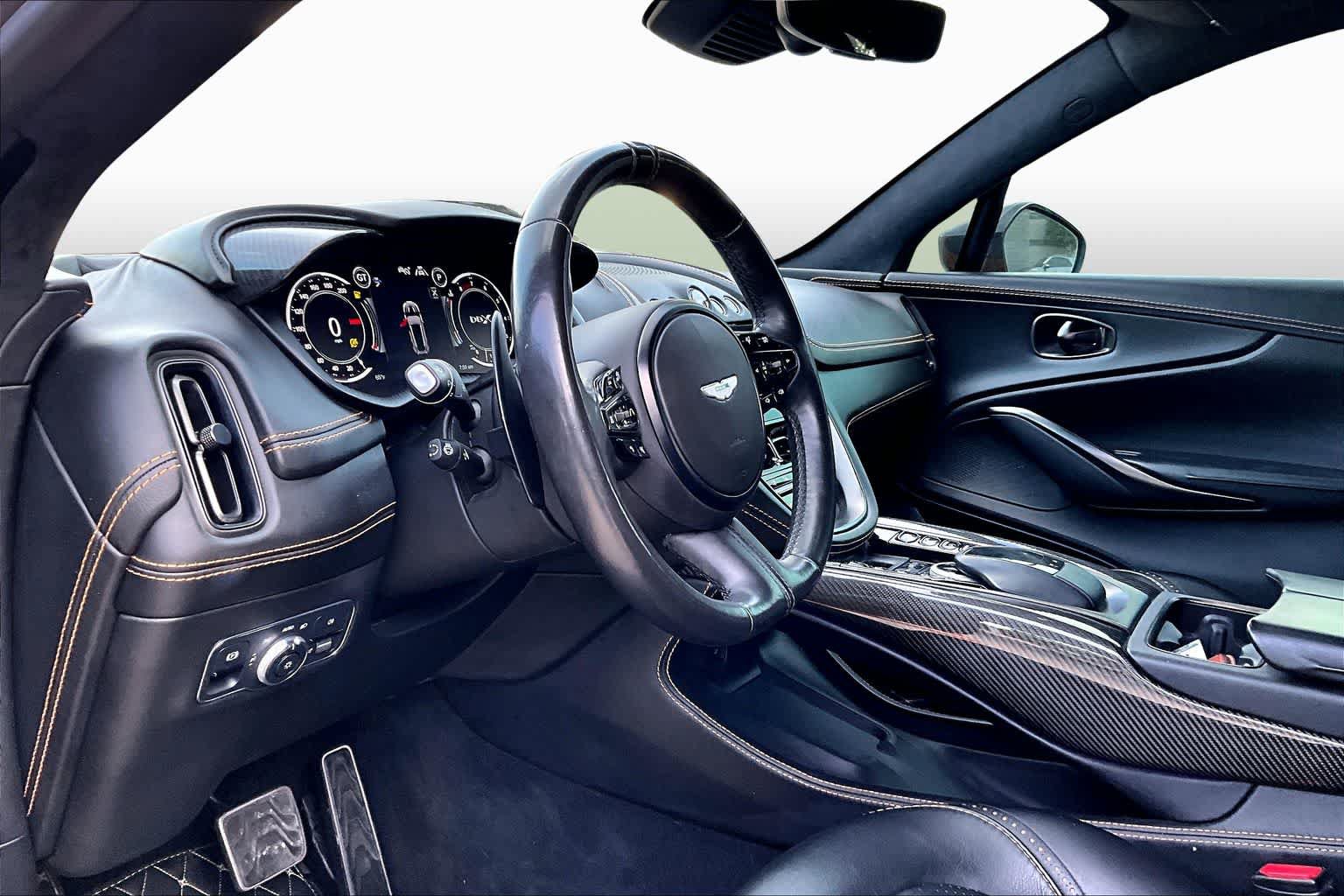 Used 2021 Aston Martin DBX AWD/4WD image 17