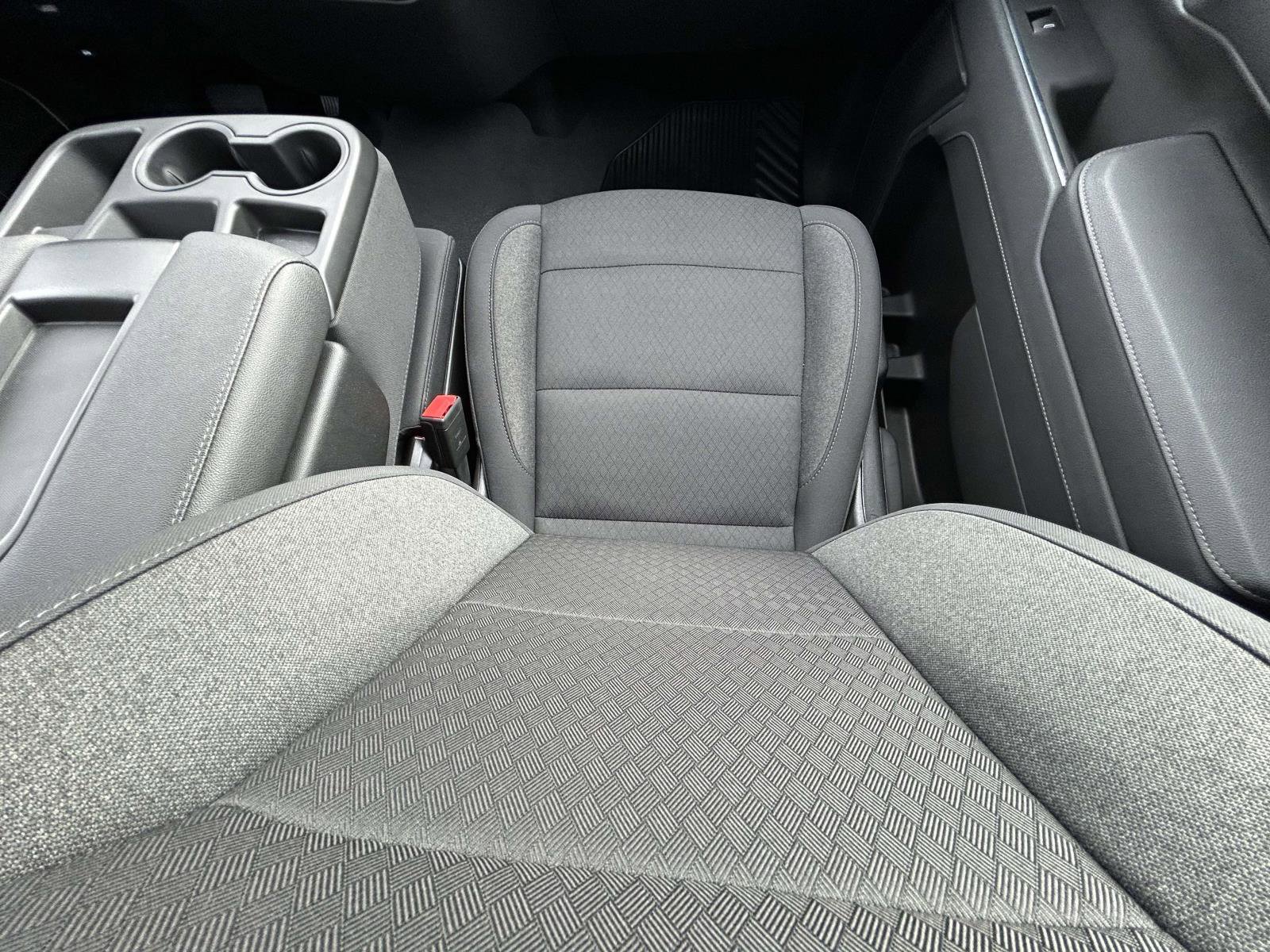 Used 2025 Chevrolet Silverado 2500 LT w/ Safety Package image 14
