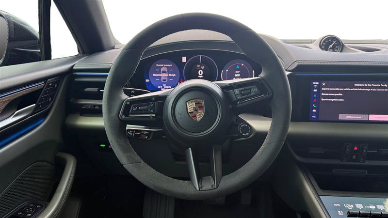 Used 2024 Porsche Macan 4 Electric AWD/4WD image 13
