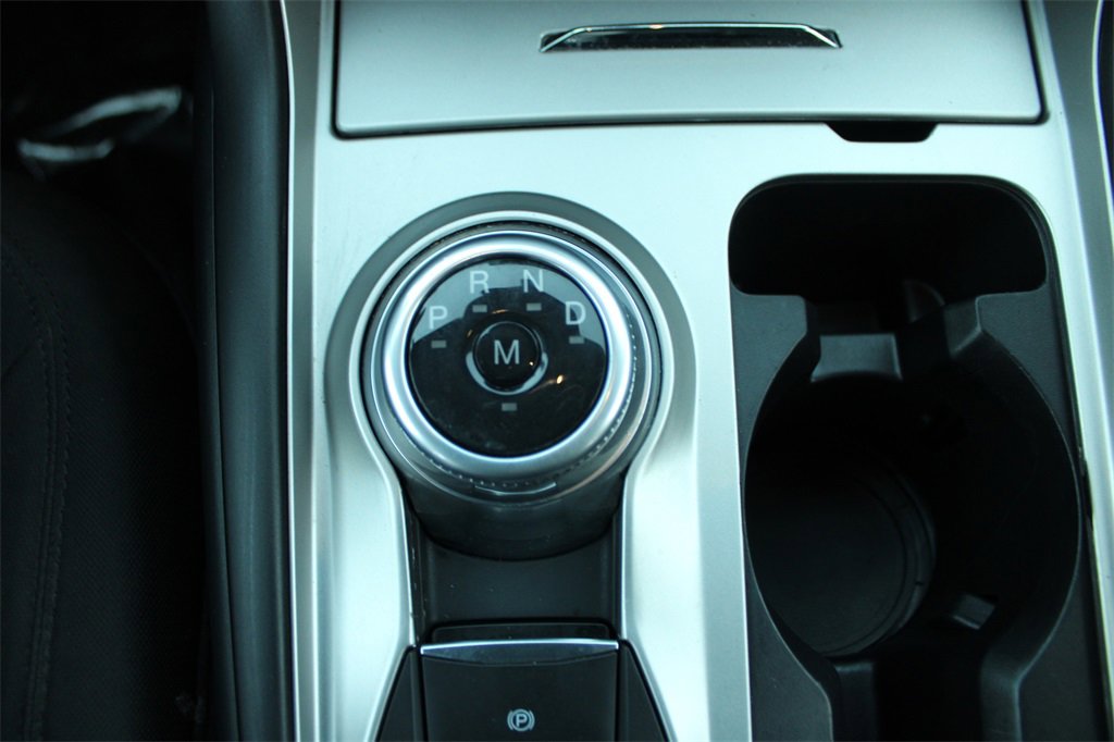 Used 2020 Ford Explorer XLT w/ Comfort Package image 22