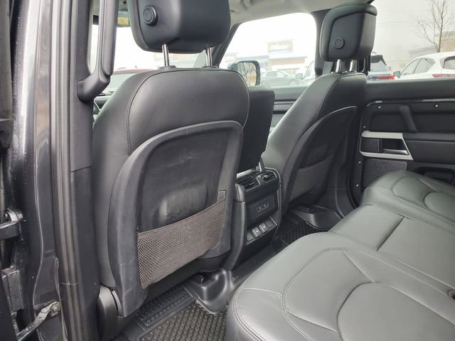 Used 2024 Land Rover Defender 110 S image 10