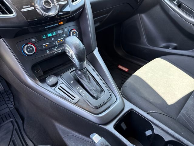 Used 2018 Ford Focus SEL FWD image 25