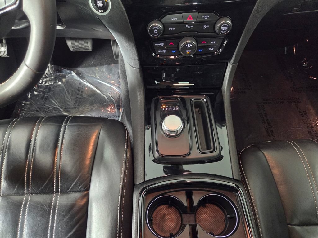 Used 2023 Chrysler 300 S RWD image 12
