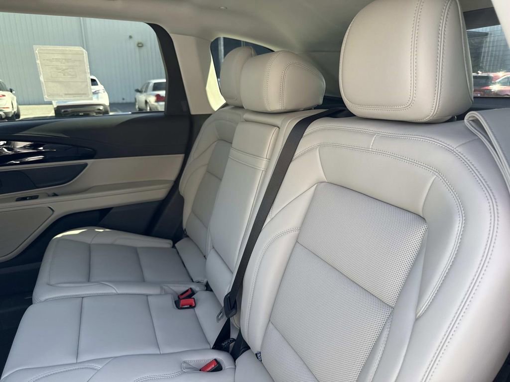 New 2026 Lincoln Nautilus Premier w/ Equipment Group 102A image 14