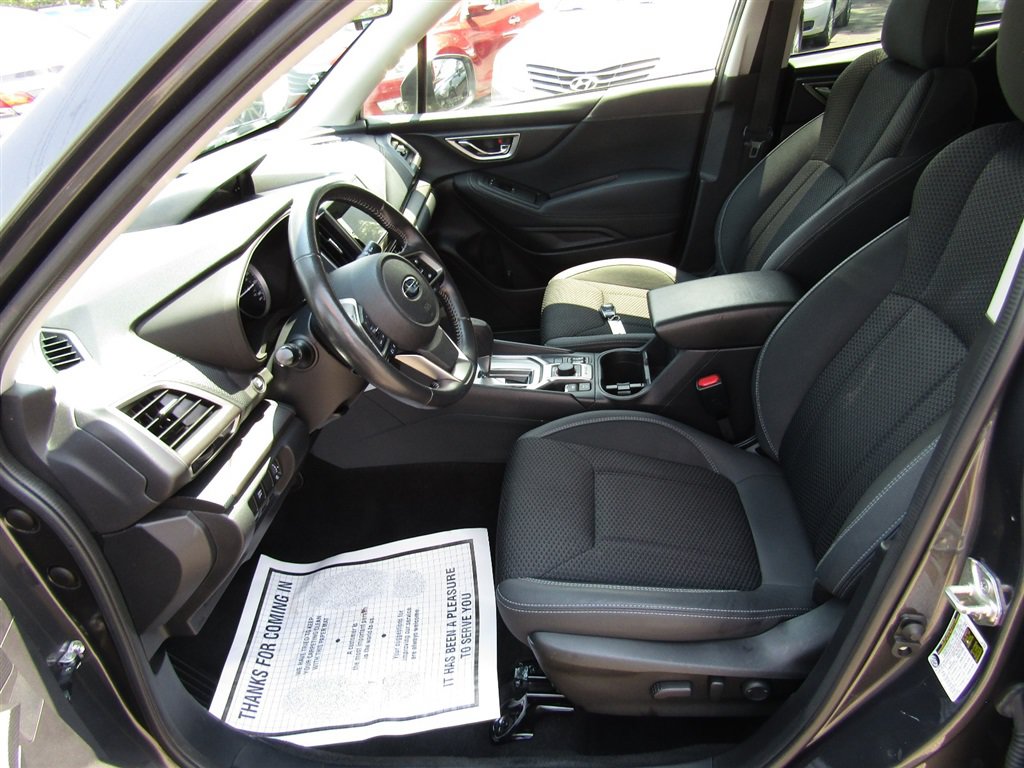 Used 2021 Subaru Forester Premium AWD/4WD image 14