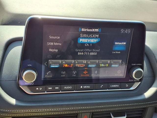 Used 2023 Nissan Rogue SV FWD image 5