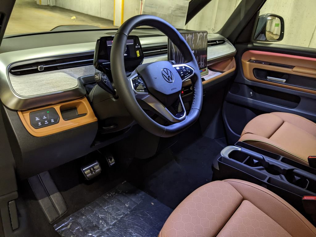 New 2025 Volkswagen ID. Buzz Pro S Plus AWD/4WD image 8