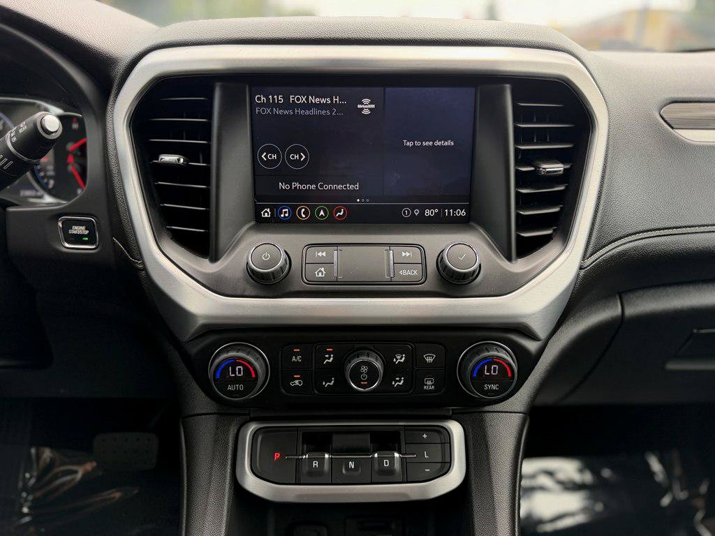 Used 2023 GMC Acadia SLT w/ Technology Package FWD image 16
