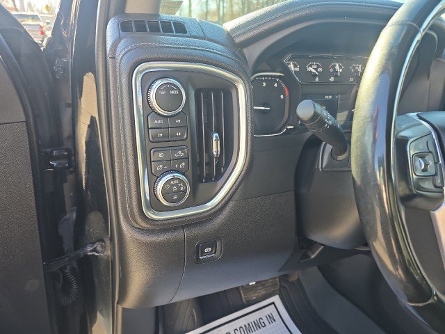 Used 2023 GMC Sierra 3500 SLT w/ SLT Convenience Package image 26