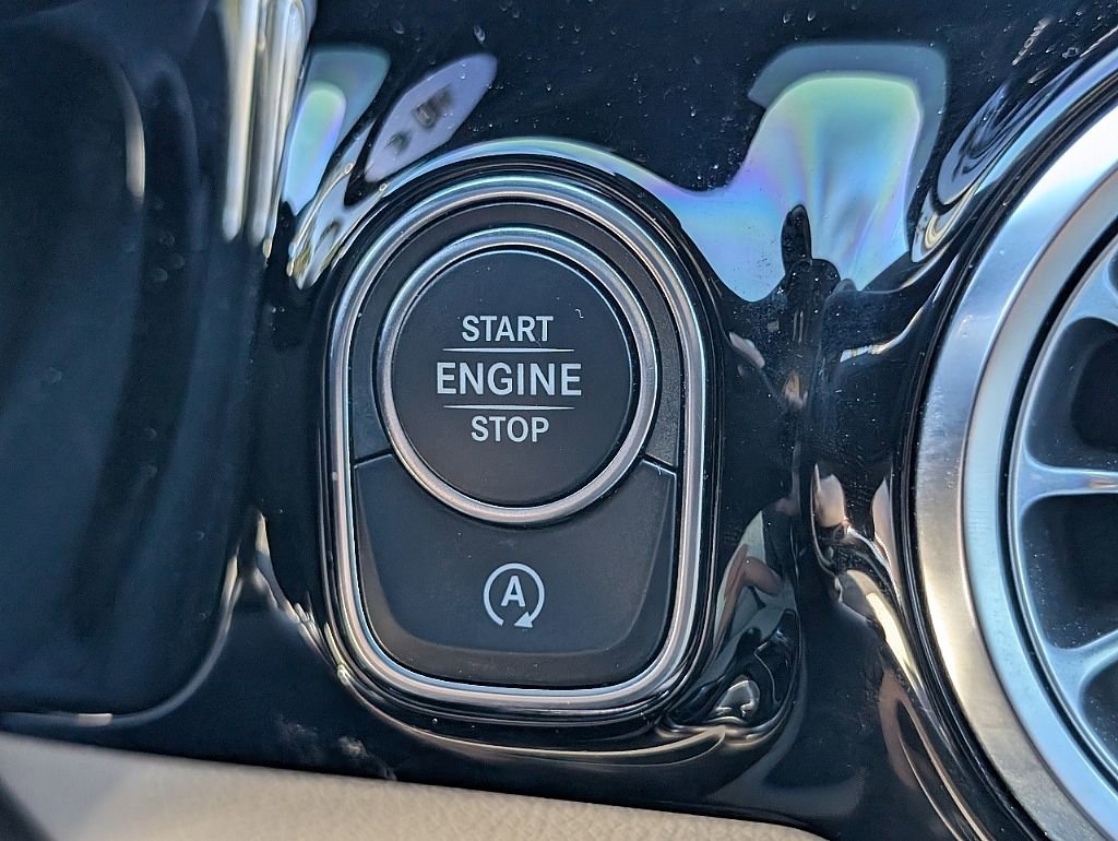Used 2025 Mercedes-Benz GLA 250 image 31