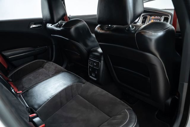 Used 2015 Dodge Charger SRT Hellcat image 24