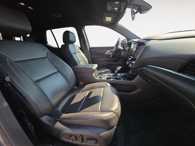 Used 2023 Chevrolet Traverse LT AWD/4WD image 15