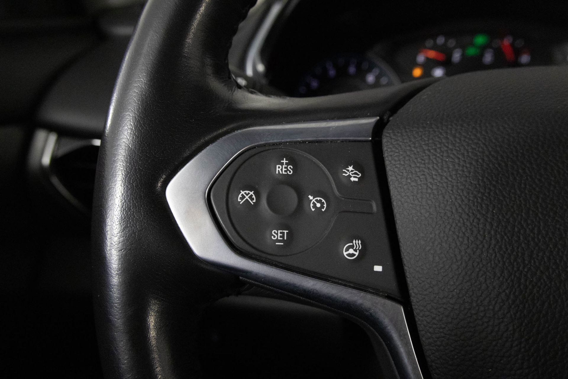 Used 2021 Chevrolet Traverse LT image 26