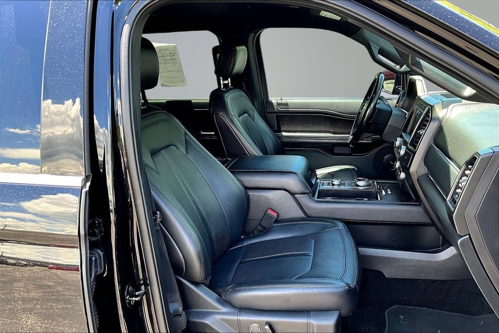 Certified 2018 Ford Expedition Limited AWD/4WD image 31