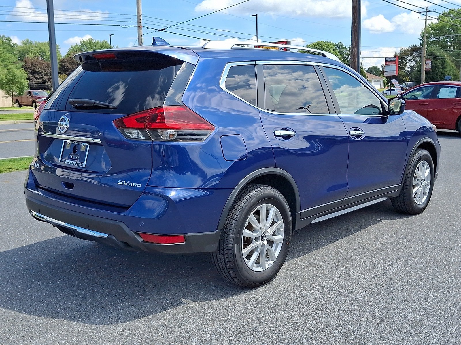 Used 2019 Nissan Rogue SV AWD/4WD image 7
