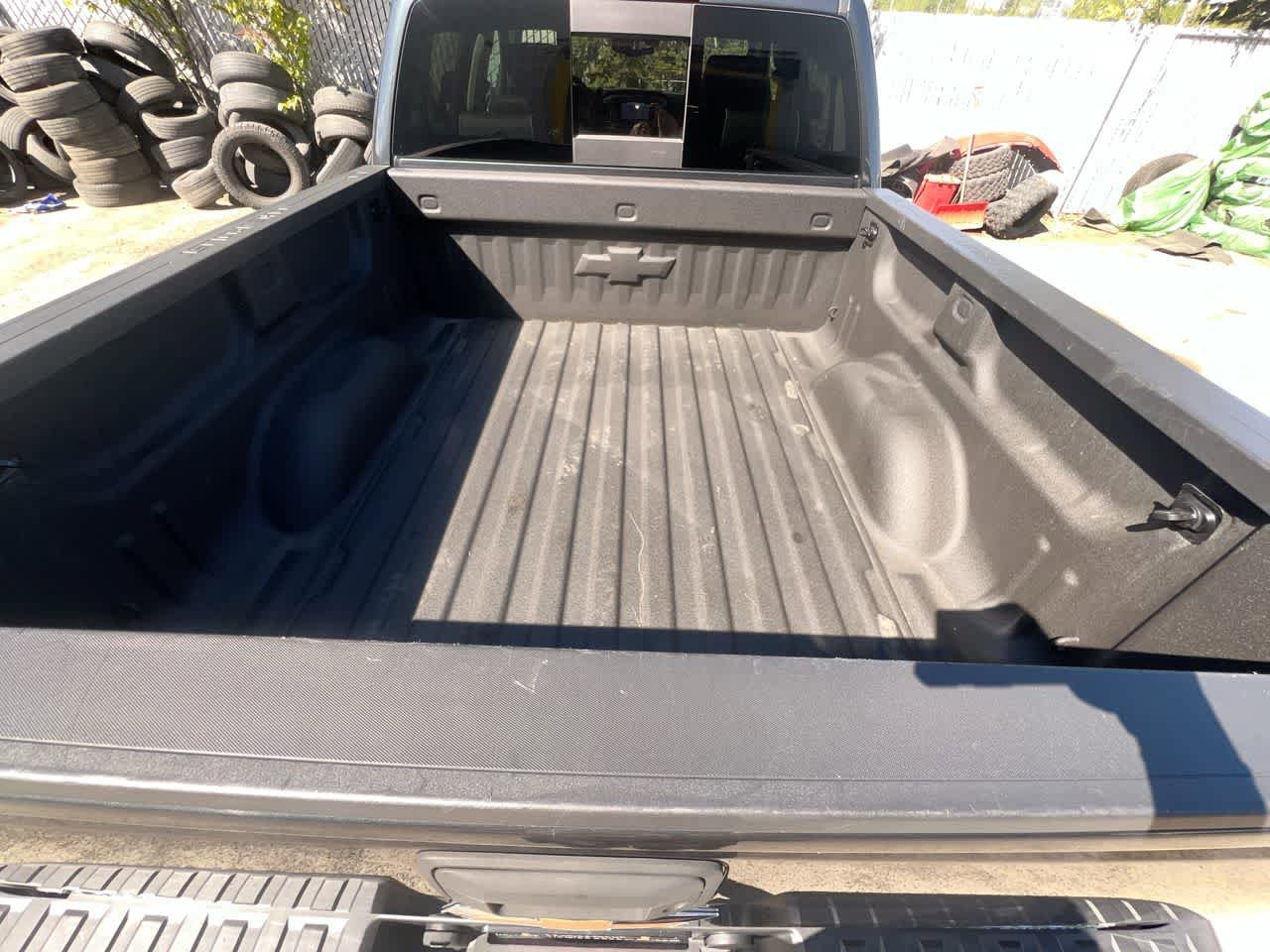 Used 2017 Chevrolet Silverado 1500 High Country AWD/4WD image 25