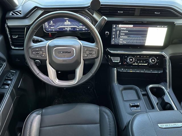 Used 2024 GMC Sierra 2500 Denali w/ Denali Reserve Package image 15