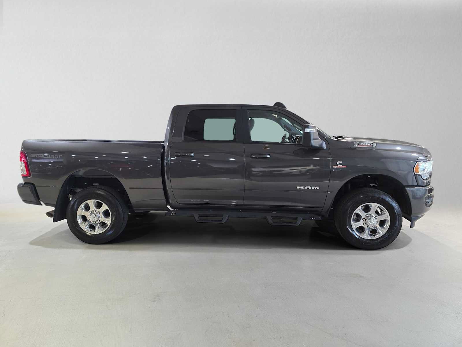 Used 2024 RAM 3500 Big Horn w/ Sport Appearance Package AWD/4WD image 2