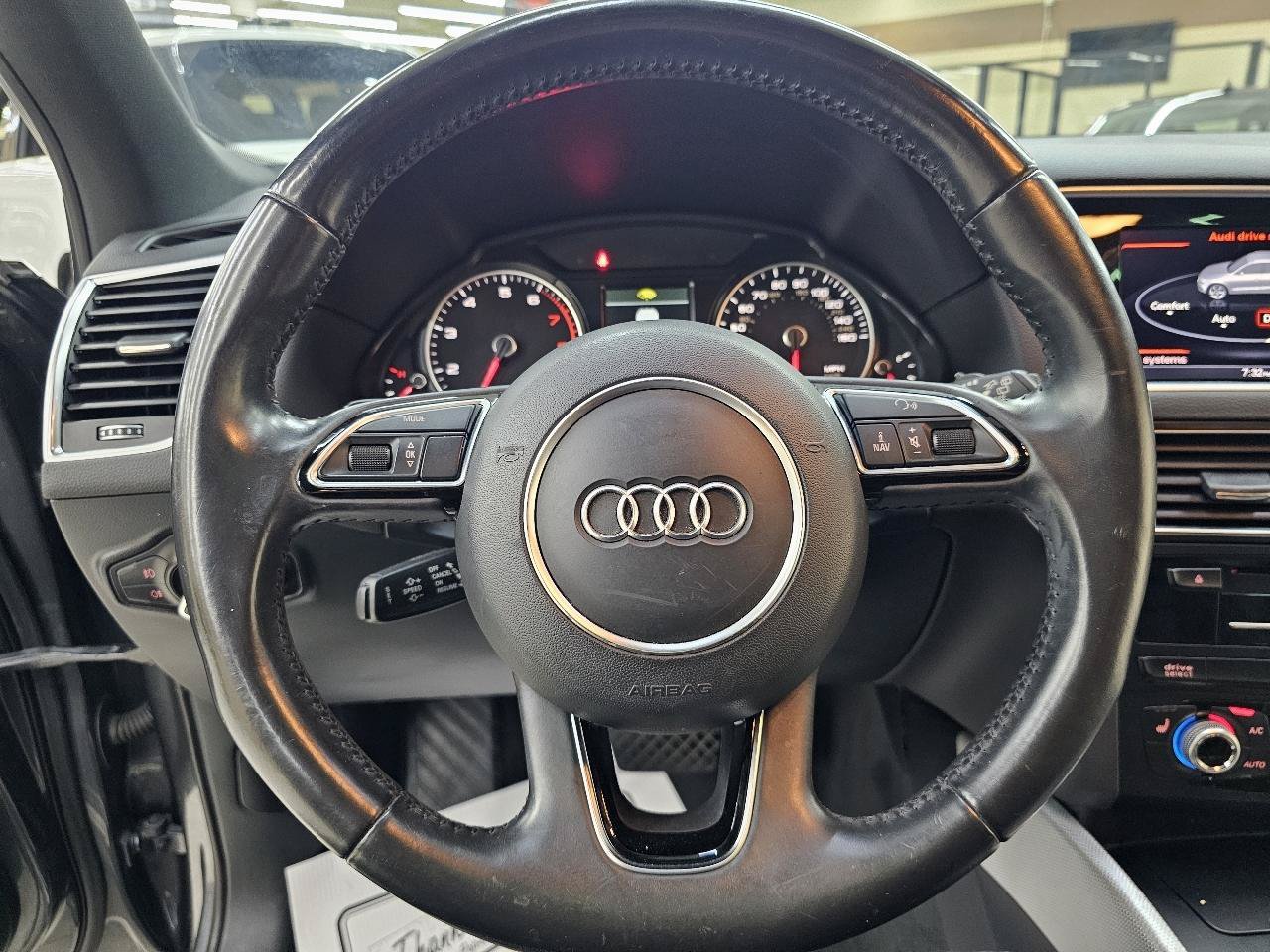 Used 2017 Audi Q5 2.0T Premium Plus w/ Technology Package AWD/4WD image 30