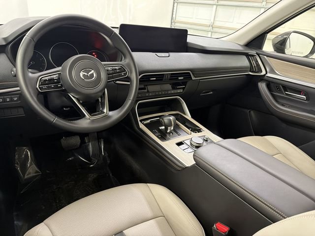 Certified 2025 MAZDA CX-70 3.3 Turbo w/ Preferred Package image 18