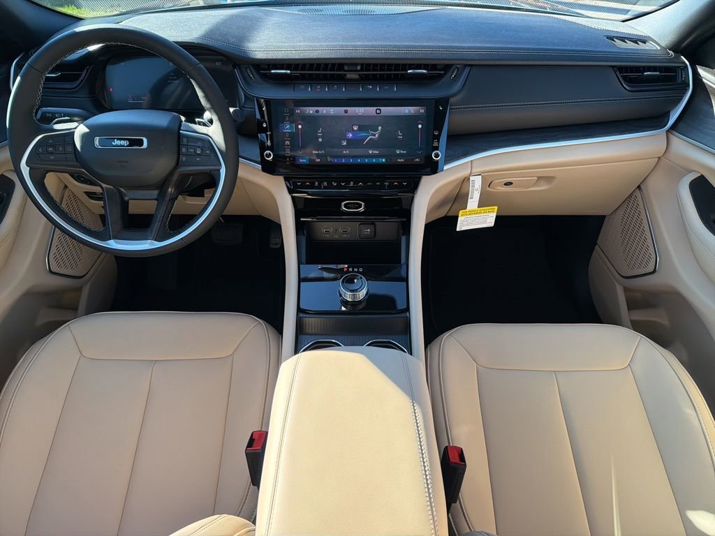 New 2026 Jeep Grand Cherokee Limited w/ Limited Altitude Package image 22