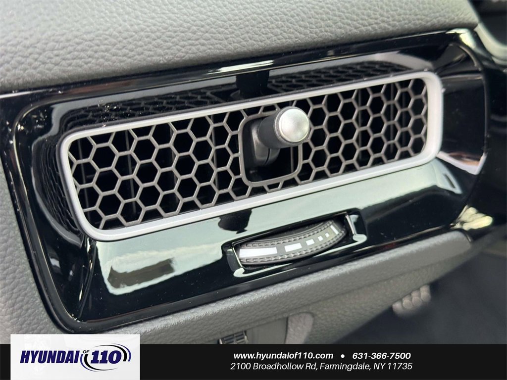 Used 2025 Honda Civic Sport image 19