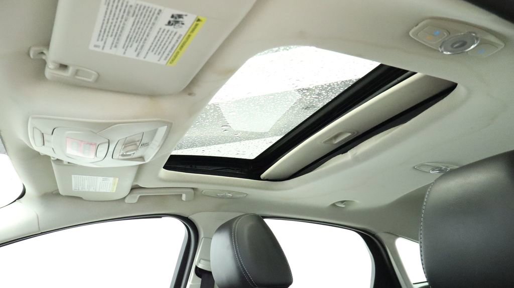 Used 2013 Ford Focus Titanium image 41