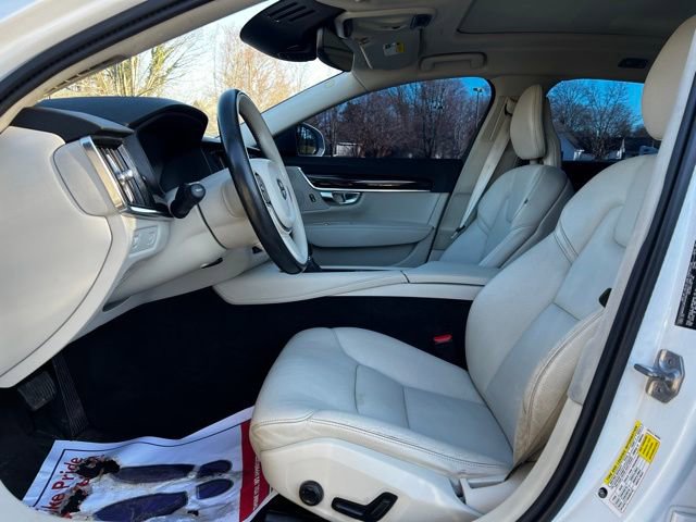 Used 2018 Volvo S90 T5 Momentum w/ Protection Package AWD/4WD image 13