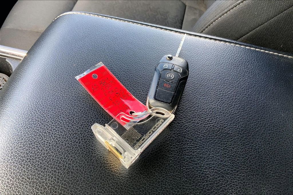 Used 2020 Ford F150 XLT w/ Equipment Group 302A Luxury image 12