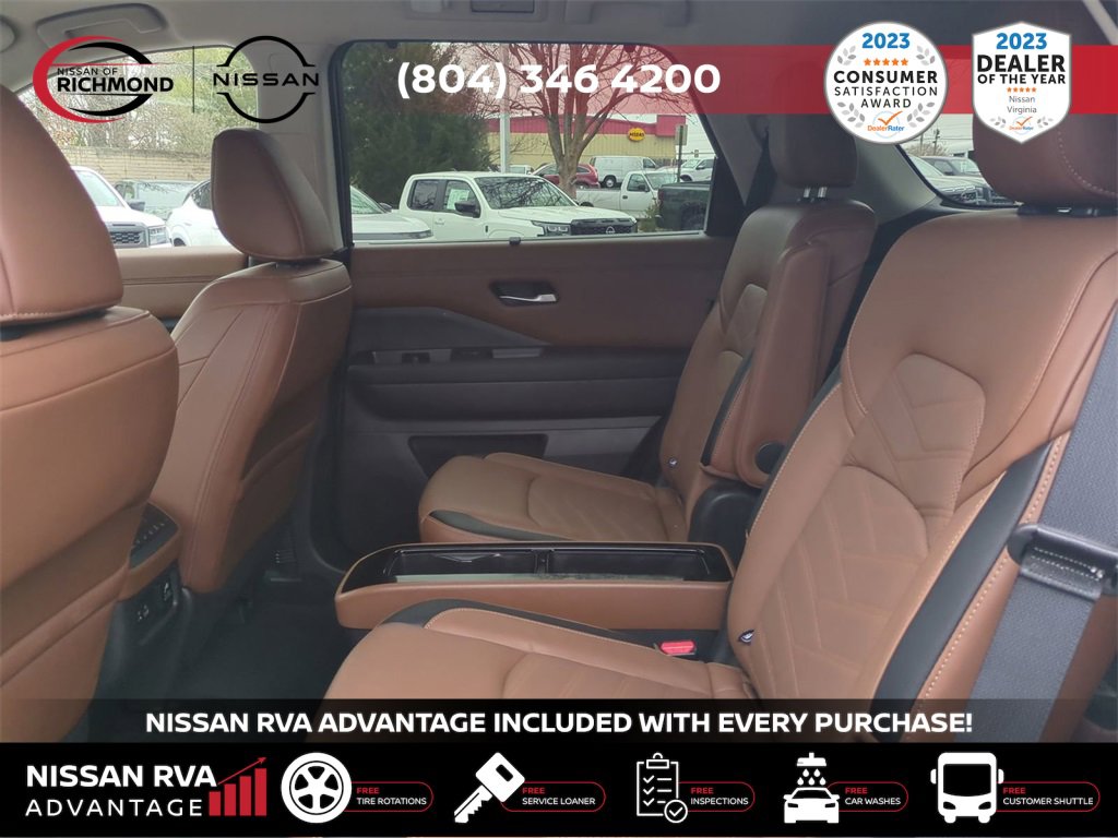 Certified 2025 Nissan Pathfinder Platinum image 15