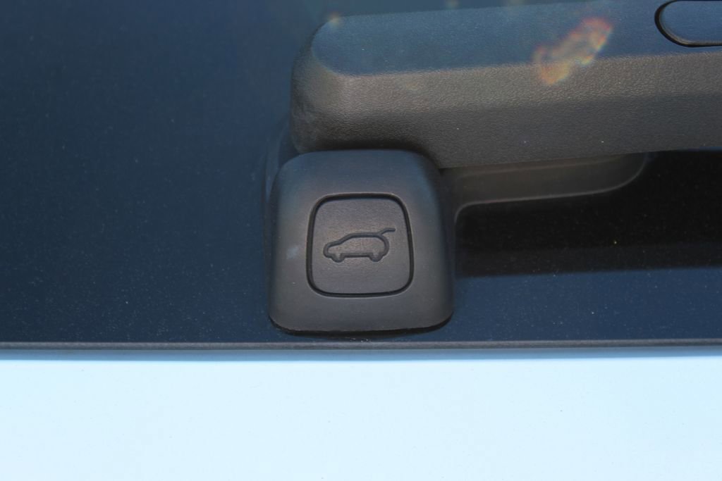 Used 2023 Genesis GV80 2.5T w/ Prestige 20" Package image 10