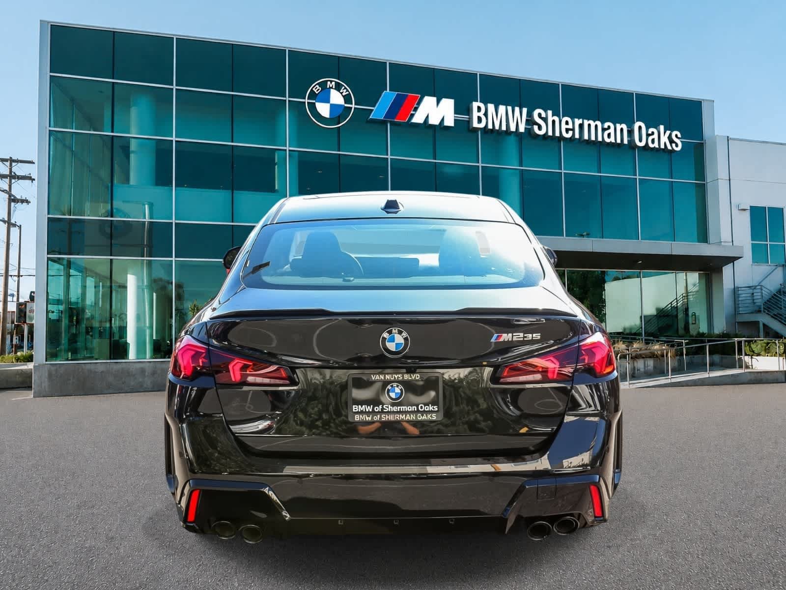 Used 2026 BMW M235i xDrive w/ Premium Package AWD/4WD image 5