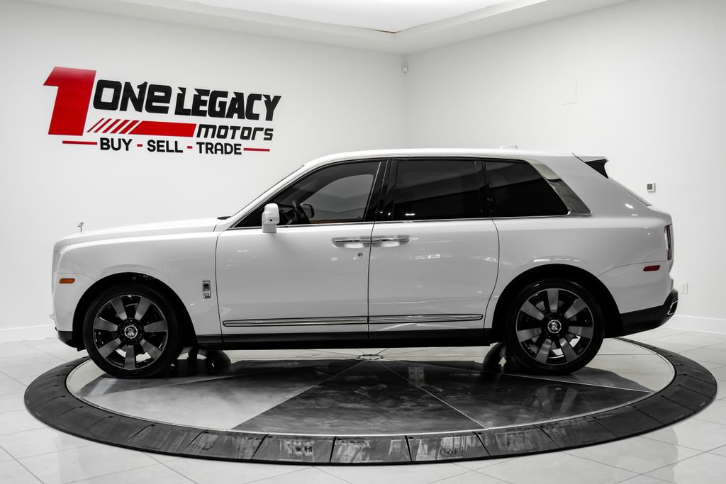 Used 2022 Rolls-Royce Cullinan AWD/4WD image 12