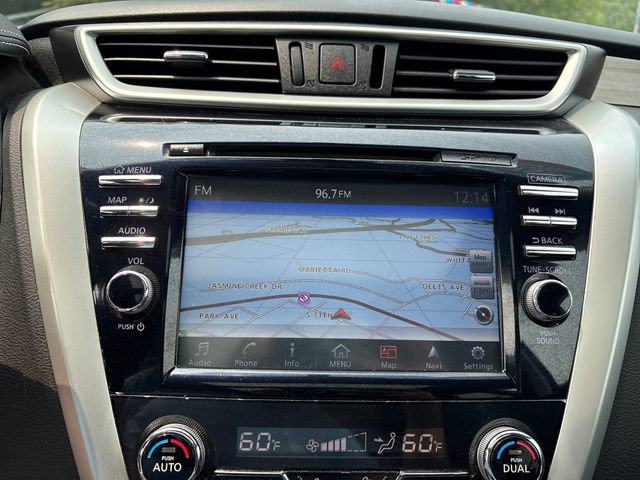 Used 2018 Nissan Murano SV AWD/4WD image 16