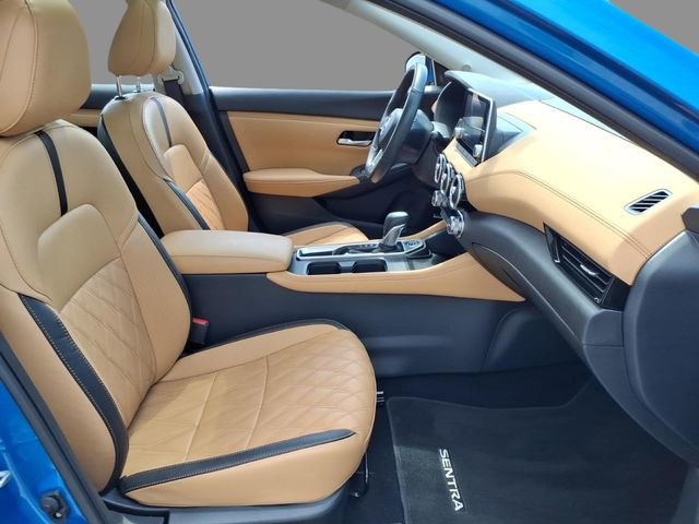 Used 2025 Nissan Sentra SV w/ SV Premium Package FWD image 13
