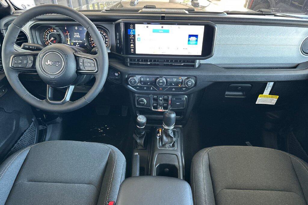 New 2026 Jeep Gladiator Sport AWD/4WD image 13